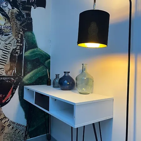 Parisian Retreat In Batignolles * Párizs