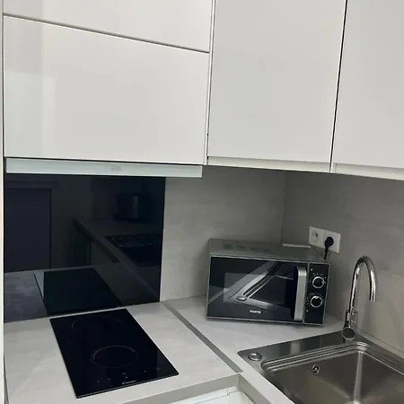 Parisian Retreat In Batignolles *